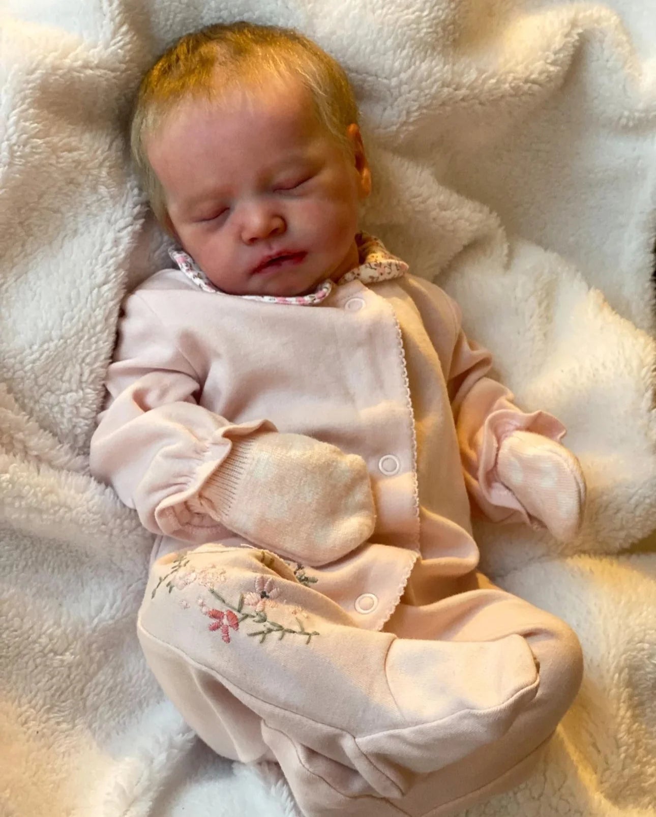 Scarlett, silicone new born