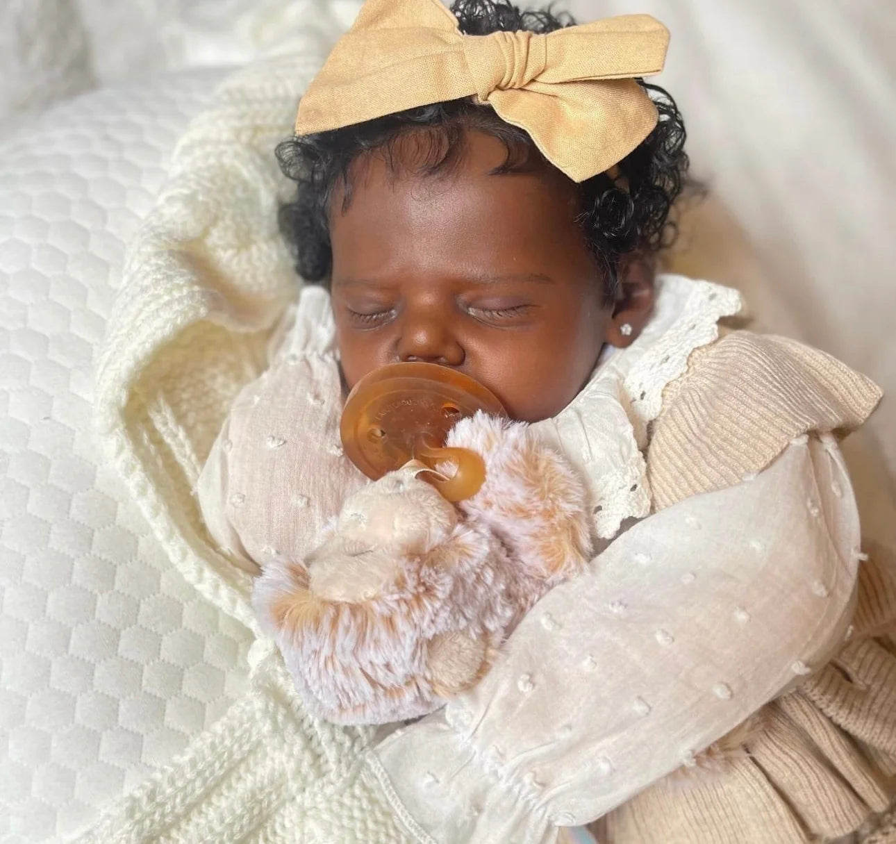 Niya, silicone baby