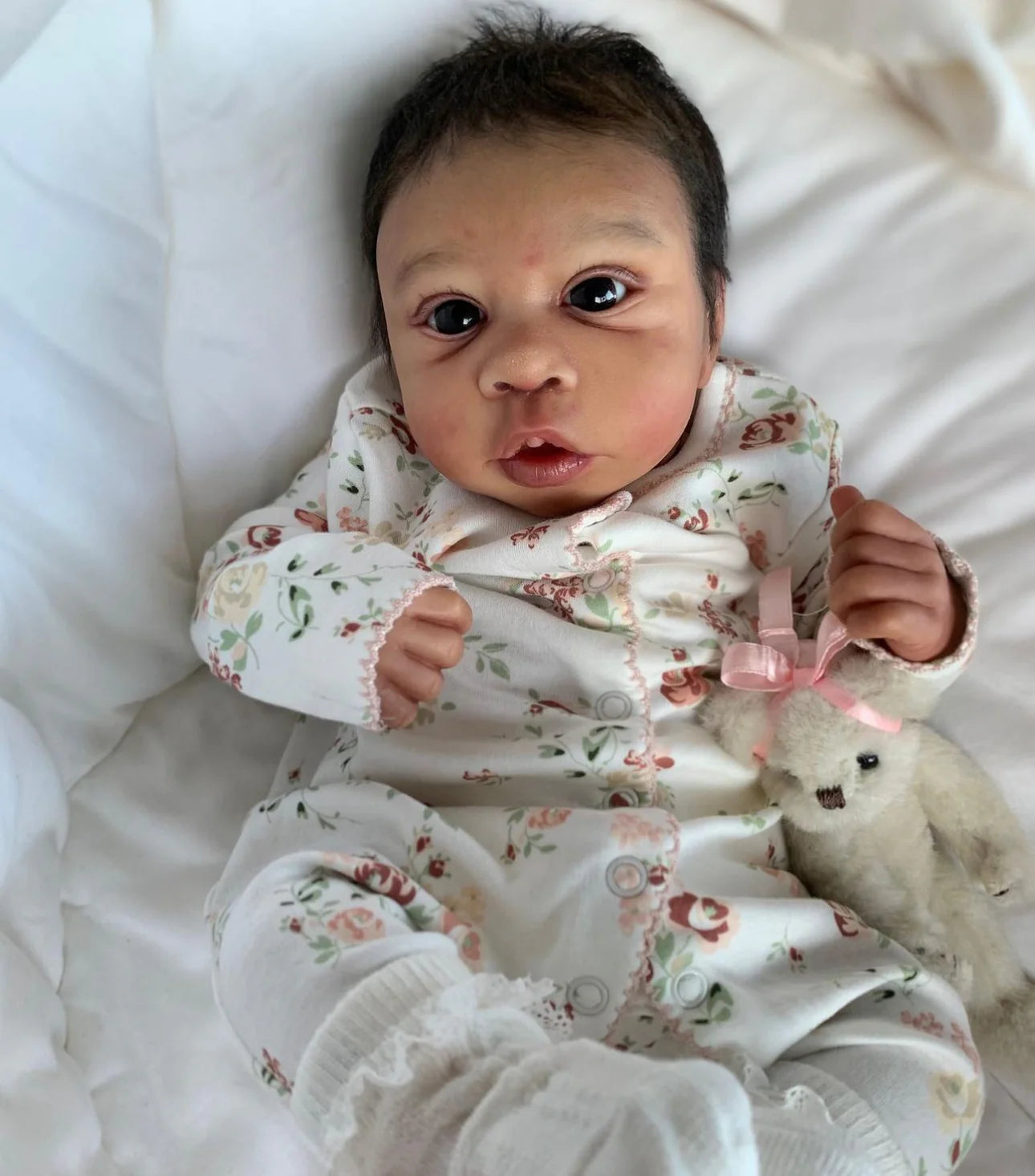Ava, silicone newborn