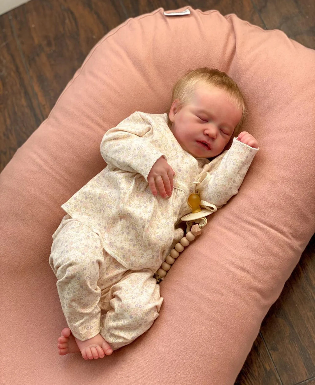 Scarlett, silicone new born