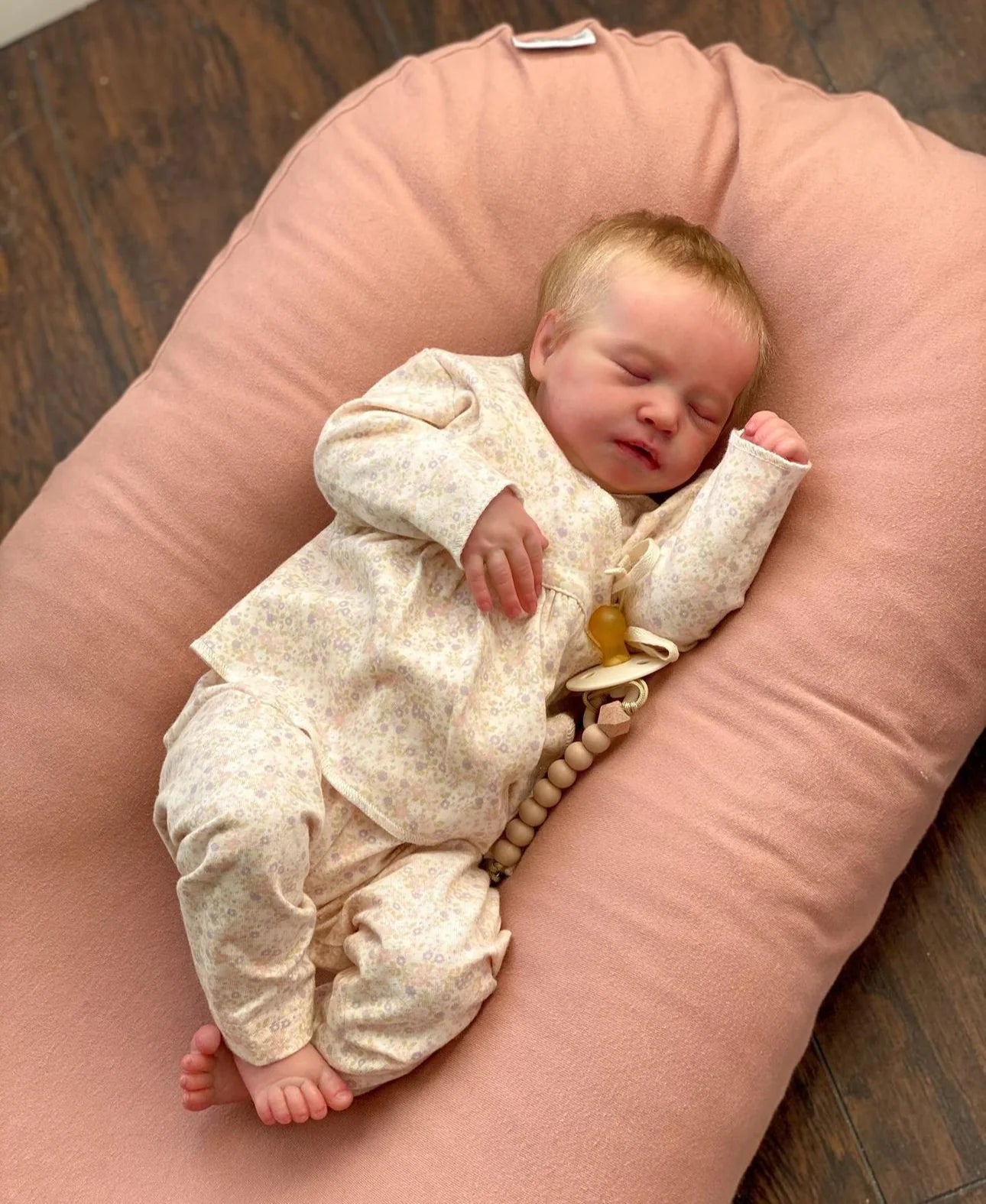 Scarlett, silicone new born
